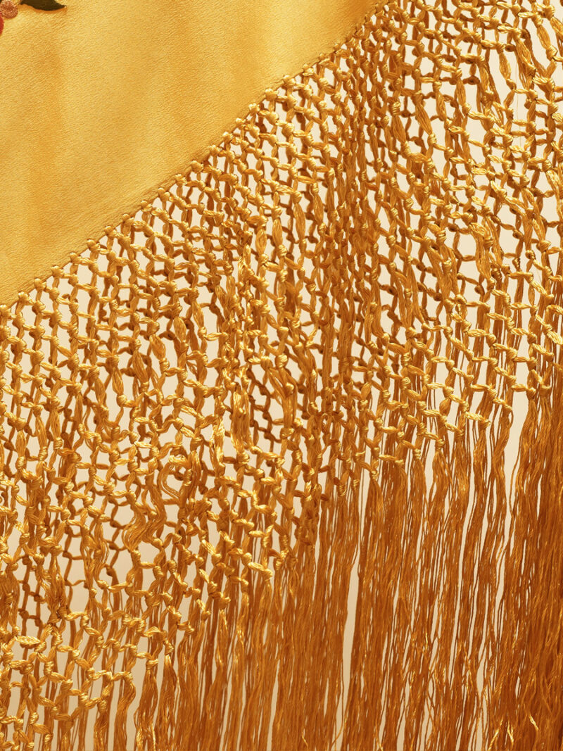 Mantón de Manila bordado a mano de seda natural MD13E - Imagen 3