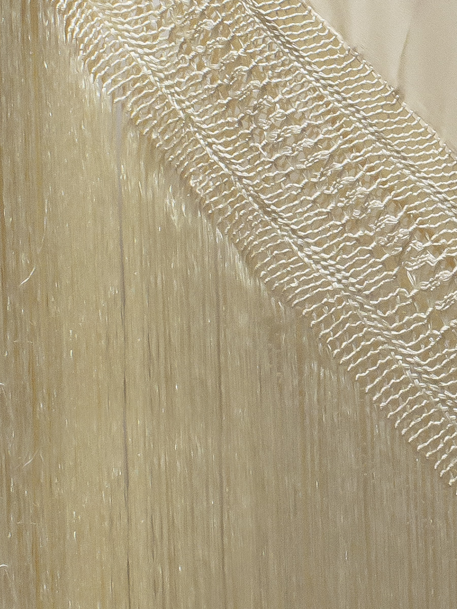 Mantón de Manila bordado a mano de seda natural G340 - Imagen 4