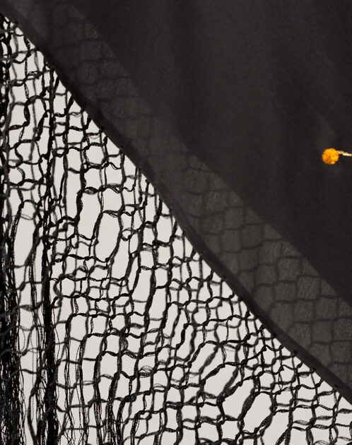 Mantón de Manila bordado a mano de seda natural MB - Imagen 3